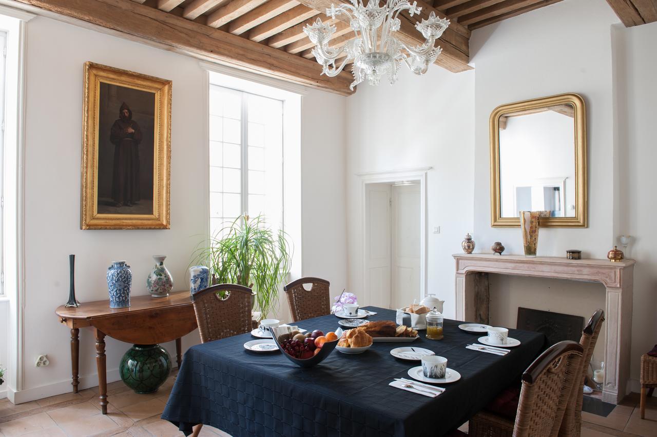 Aux Portes D'Honneur Cluny Zewnętrze zdjęcie